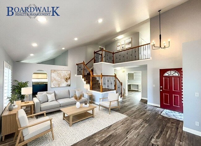 Building Photo - Beautiful Home with Mountain Views & Prime Location in Sandy