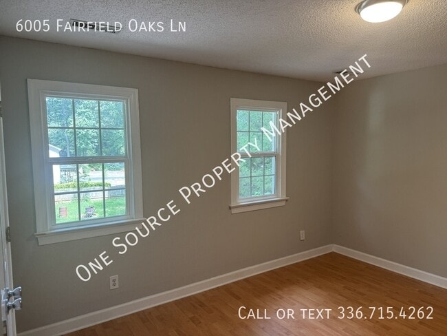 Building Photo - 6005 Fairfield Oaks Ln