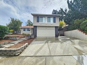 Building Photo - 11891 Bloomington Way