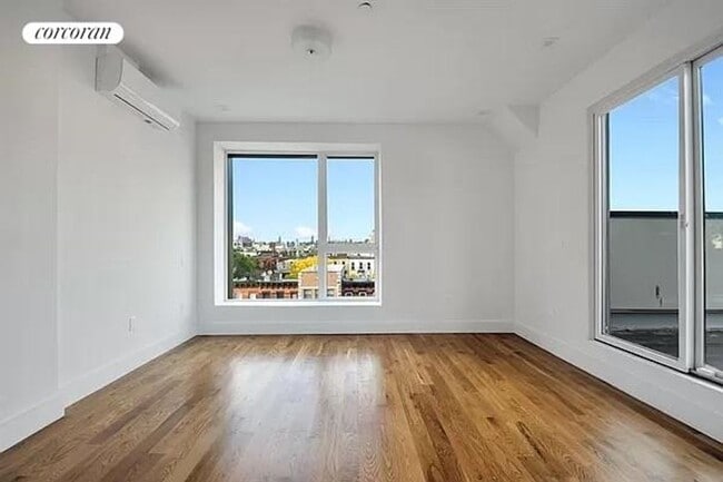 Building Photo - 194 Lexington Ave
