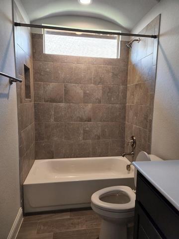 Building Photo - 1801 Spinnaker Dr