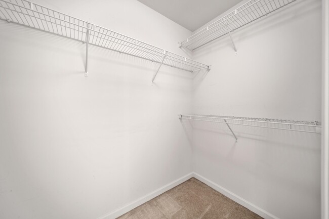 Walk-in Closet for Mast Bedroom - 308 Legato Dr