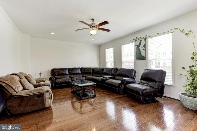 Building Photo - 24690 Capecastle Terrace