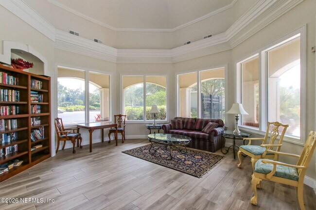 Building Photo - 800 Ironwood Dr