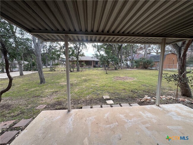 Building Photo - 801 Timber Dr