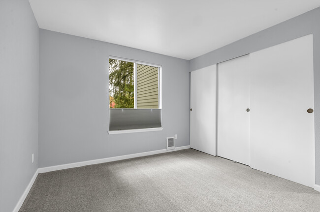 Second Bedroom Closet - 4629 W Lake Sammamish Pky SE