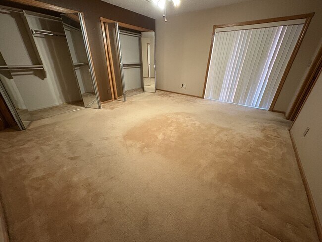 Building Photo - 16902 E 80th St N