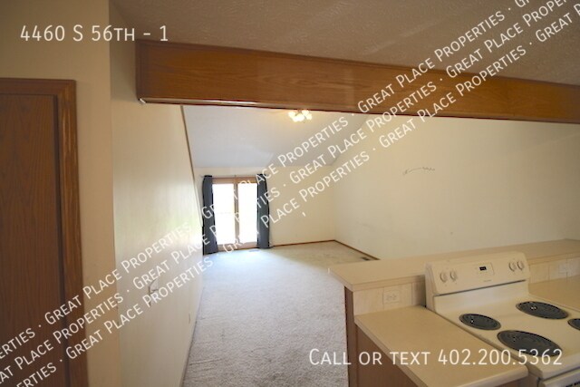 Building Photo - 4460 S 56th-1