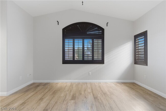Building Photo - 8899 Sanibel Shore Ave