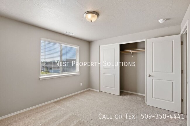 Building Photo - 4280 W Wood Ct