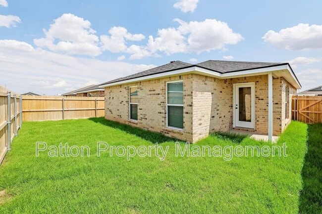 Building Photo - 8904 Bandit Dr