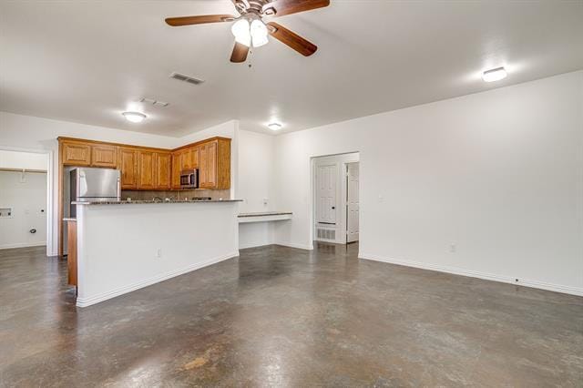 Building Photo - 723 Hometown Vlg Ct