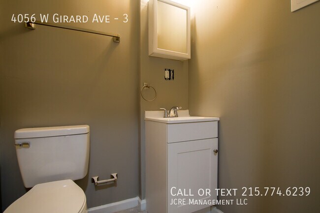 Building Photo - 4056 W Girard Ave