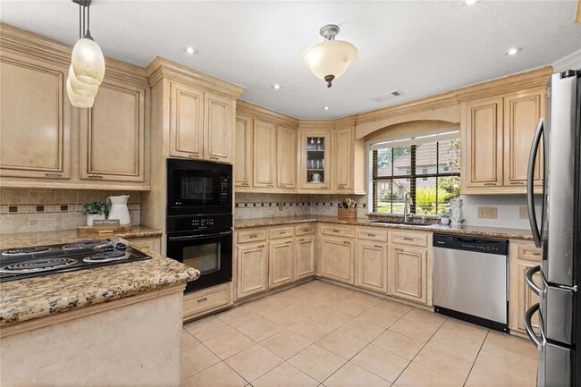 Building Photo - 2922 Deer Hollow Dr