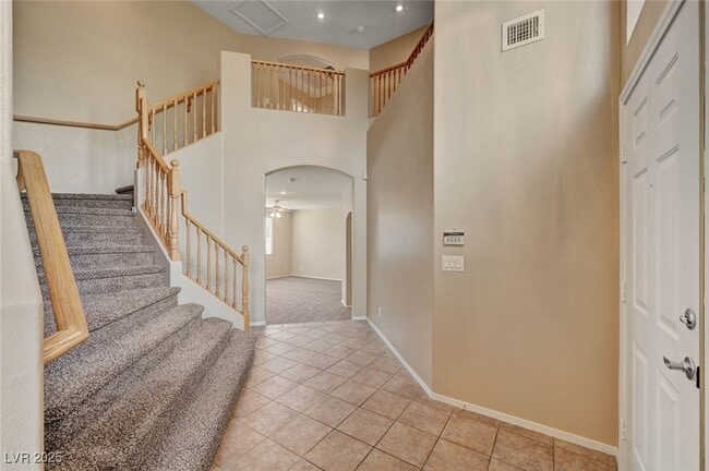 Building Photo - 893 Dancing Vines Ave