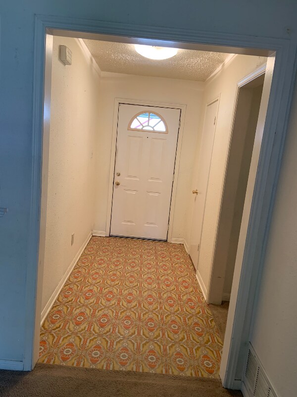 Building Photo - 1707 Chisolm Trail