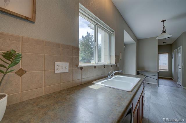 Building Photo - 8134 Cedar Chase Dr