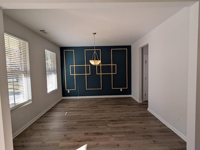 Building Photo - 2034 Britt Dr