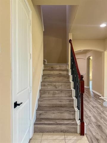 Building Photo - 288 Benwick Dr