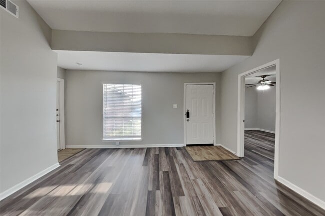 Building Photo - 2203 Wheathall Camp Ln