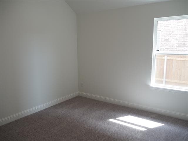 Building Photo - 2201 Yellowhammer Rd