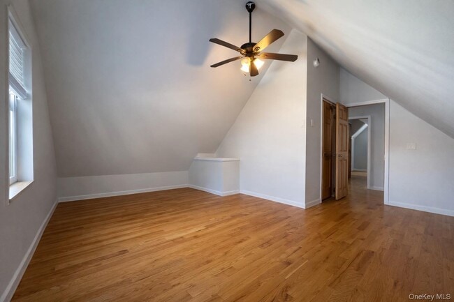 Building Photo - 76-30 172nd St