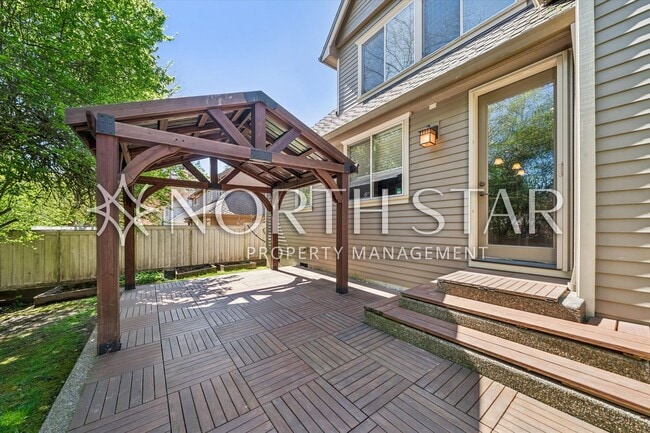 Building Photo - Sun-Filled 5-Bedroom Retreat Near Parks & River