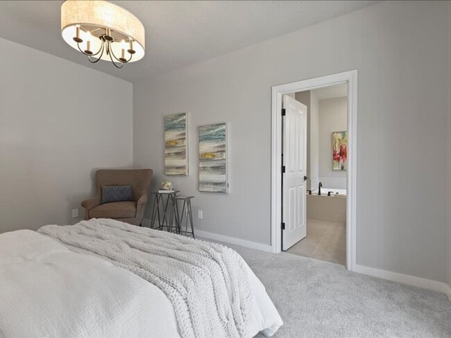 Building Photo - Newly Renovated Beaverton Home with Natura...