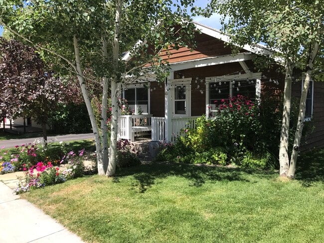 Building Photo - 45 E Simpson Ave