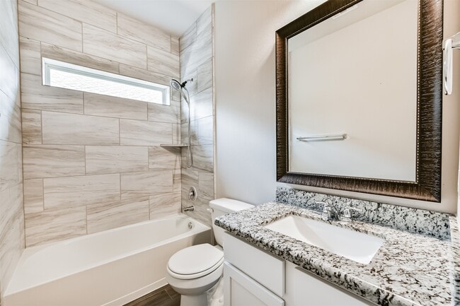 Building Photo - 6330 Lemon Balm Ln