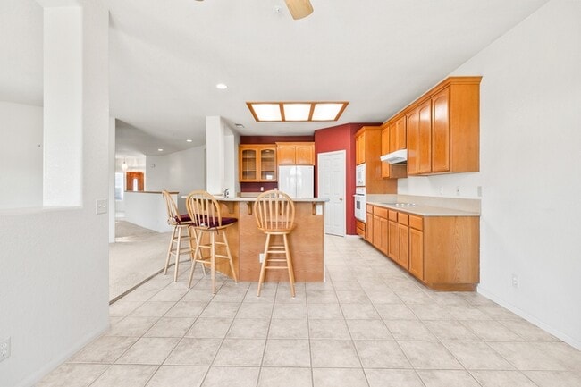 Building Photo - 15543 Vista Vicente Dr