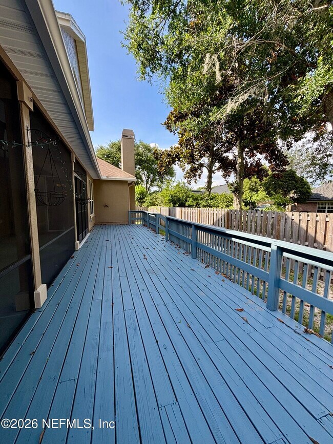Building Photo - 11827 Crusselle Dr