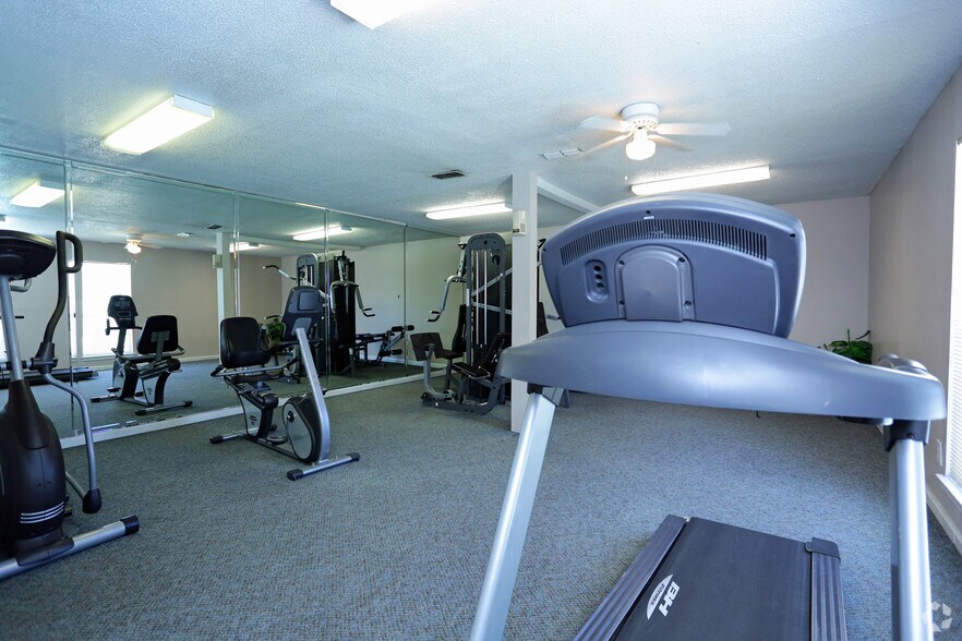 Park at Meadow Ridge Apartments 2495 Meadowridge Ln Montgomery AL