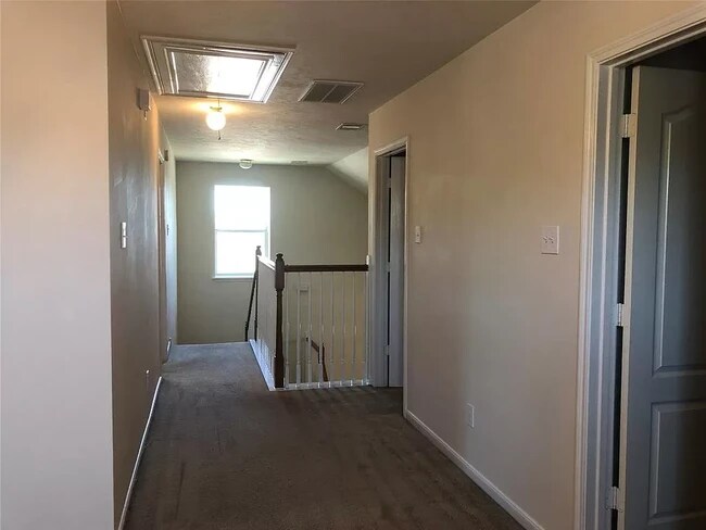 lot of space upstairs - 11119 Mooring Ridge Ln