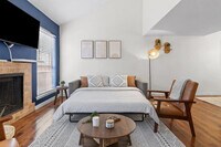 Building Photo - 800 S 1st St