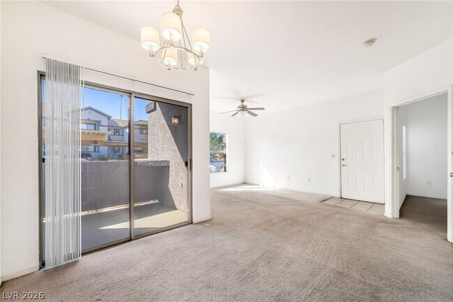 Building Photo - 45 Maleena Mesa St