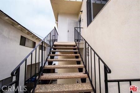 Building Photo - 1729 S Alma St