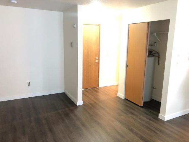 Building Photo - 0 bedroom in Seattle WA 98133