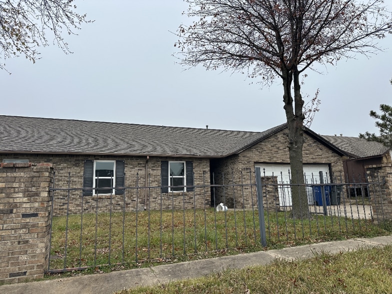 Primary Photo - 12919 E 31st Ct