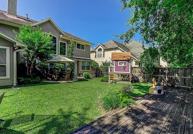 Building Photo - 11114 Sherwood Garden Dr