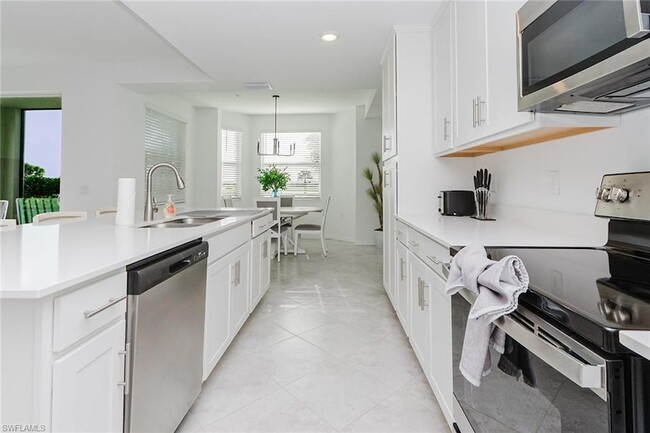 Building Photo - 5835 Double Eagle Cir