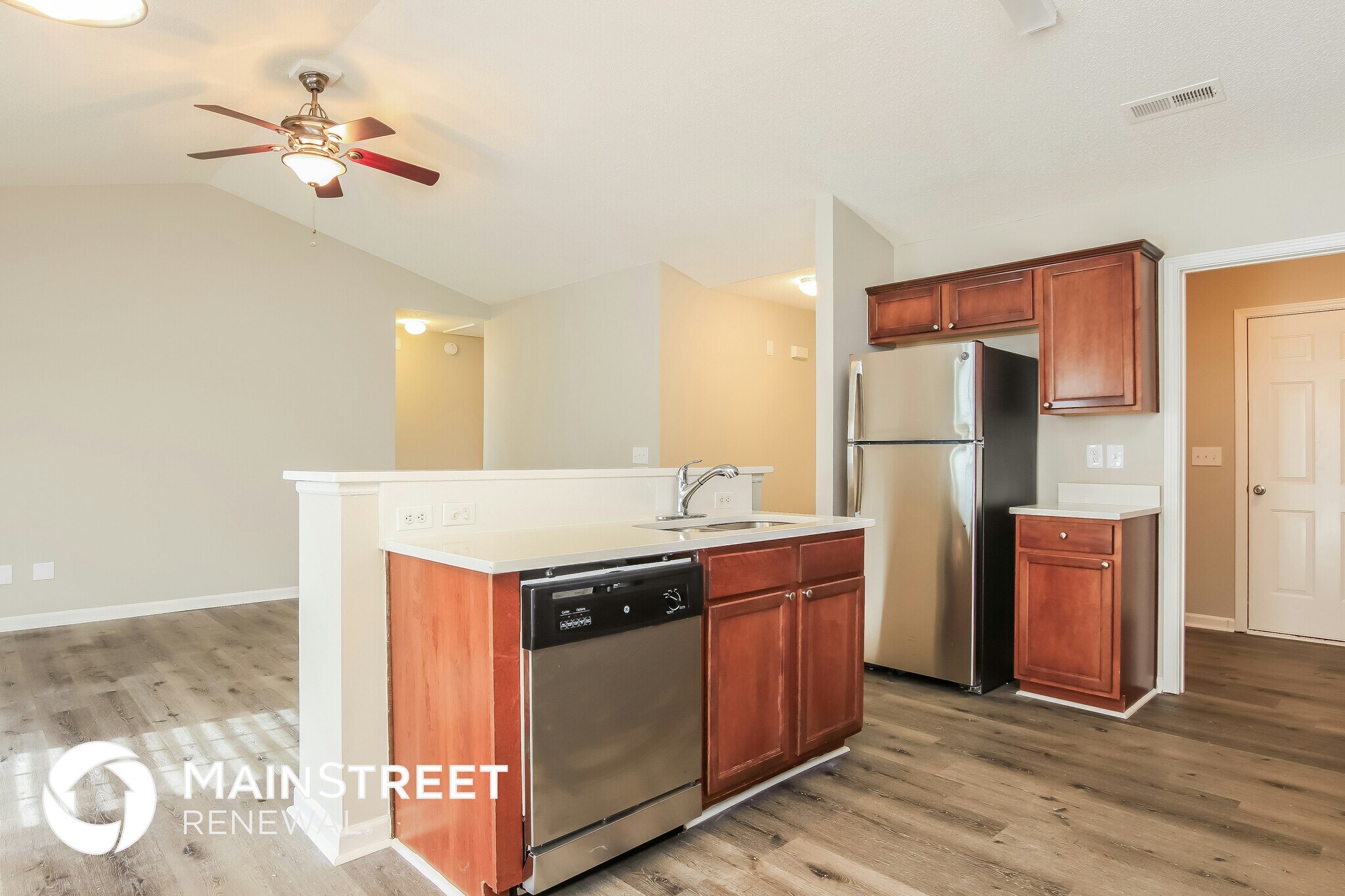 Building Photo - 3837 Raintree Dr