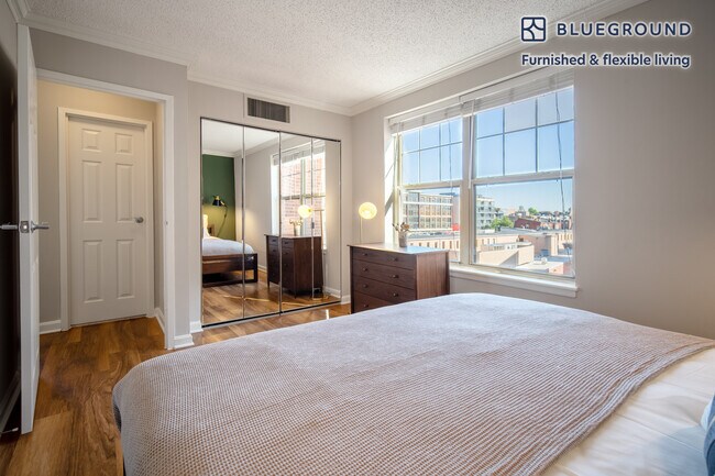 Building Photo - 1325 15th St NW