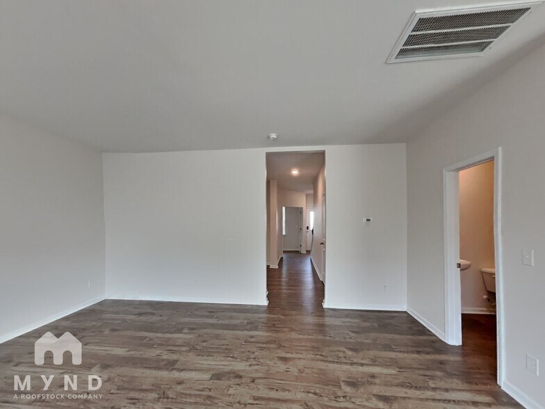 Building Photo - 127 Neill Estate Ln