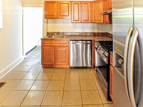 Building Photo - 1535 S Hicks St