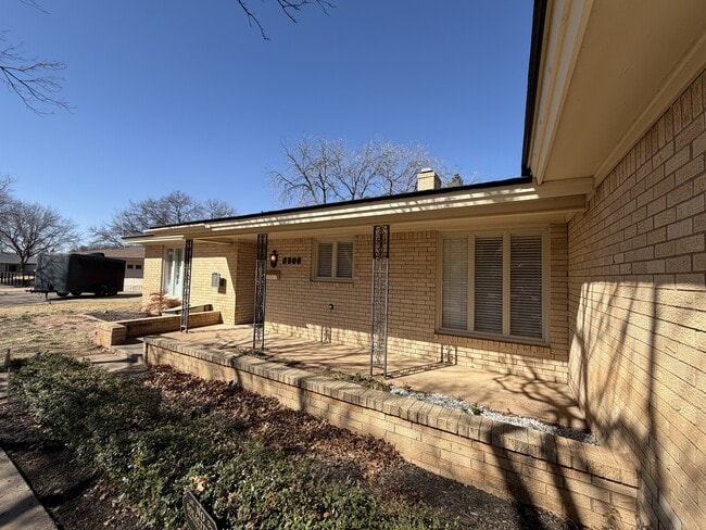 Building Photo - 6806 Norfolk Ave