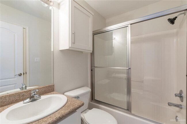 Building Photo - 20 N 48th St