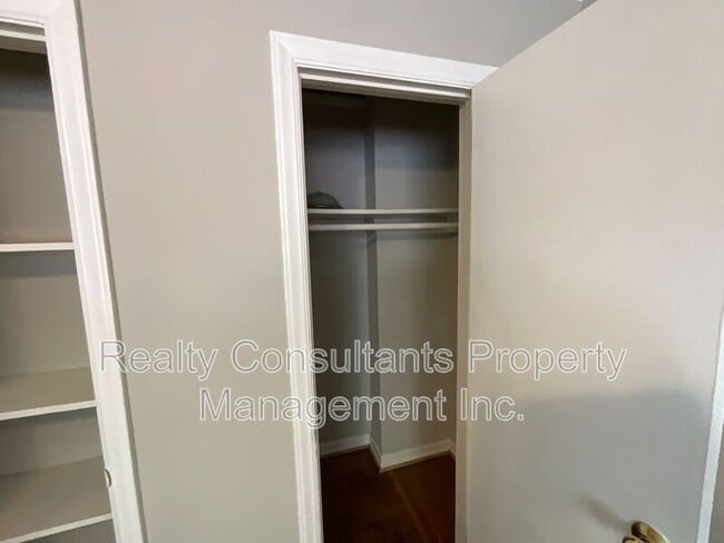 Building Photo - 201 Lowdermilk St