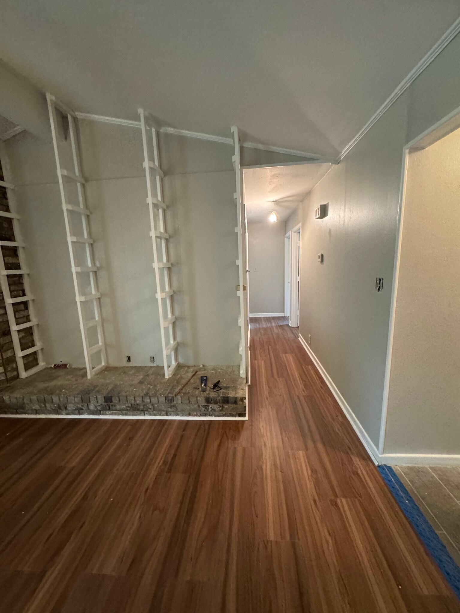 Building Photo - 3514 Sabine Ave