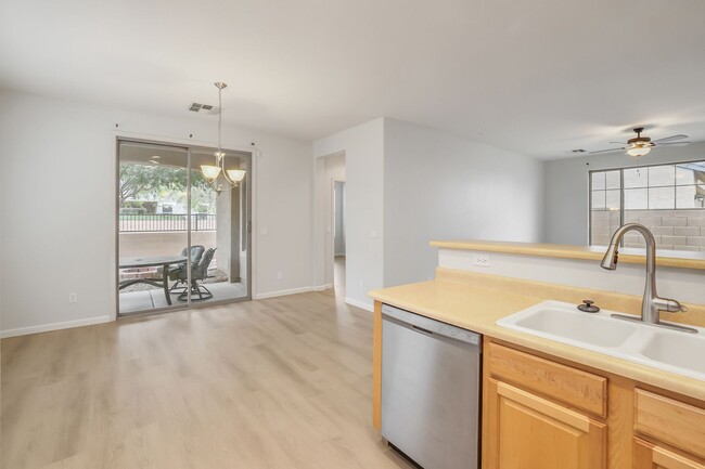 Building Photo - Queen Creek Rental